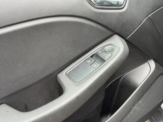 Clio V 1.6 E-TECH 140 BUSINESS 2021 occasion 78240 Chambourcy