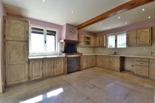  Villa à vendre 7 pièces 290 m²