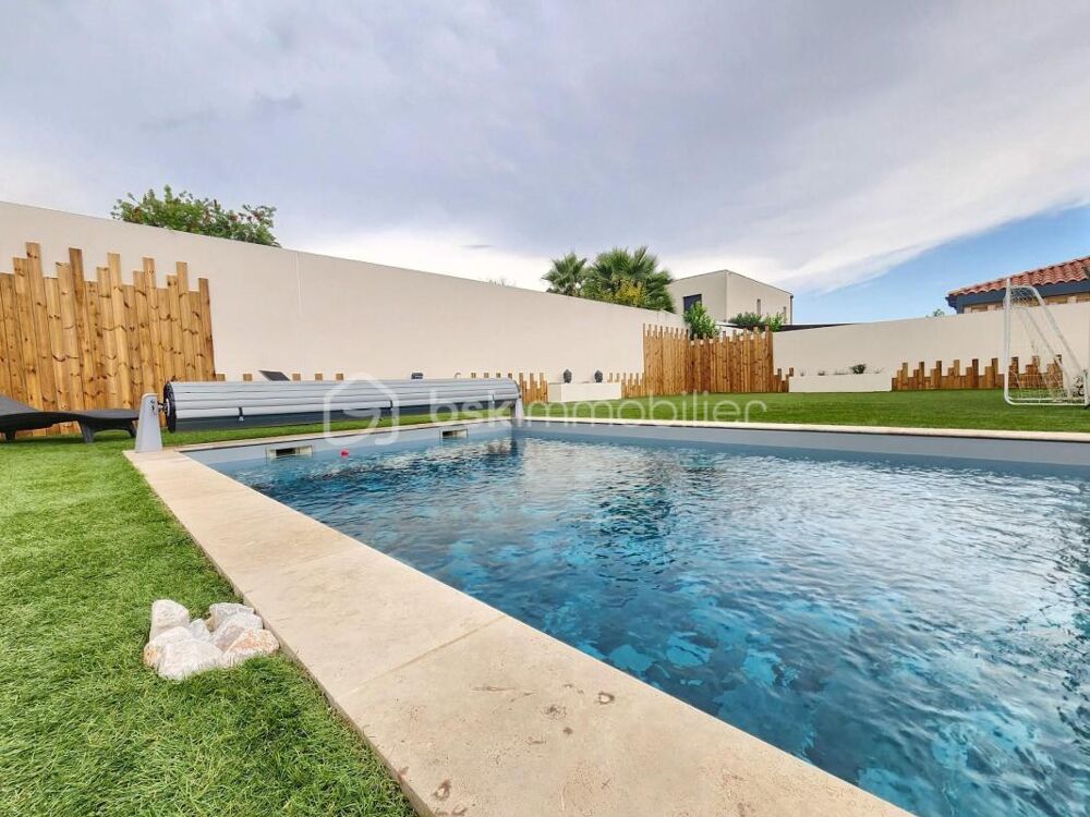 Vente Villa EXCLUSIVITÉ – Superbe villa de plain-pied avec 4 chambres, piscine maçonnée et boulodrome près de Pézenas (à Tourbes) Tourbes
