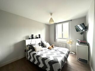  Appartement � vendre 5 pi�ces 84 m�