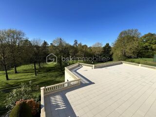  Propriété/château à vendre 12 pièces 483 m²