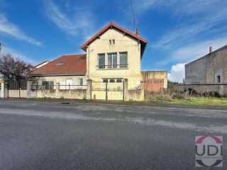  Maison � vendre 4 pi�ces 220 m�