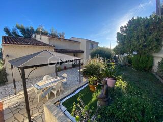  Villa  vendre 7 pices 220 m