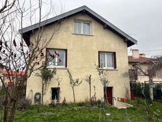  Maison � vendre 8 pi�ces 132 m�