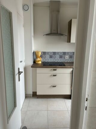  Appartement à louer 1 pièce 10 m²