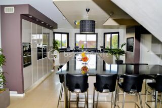  Maison à vendre 8 pièces 280 m²