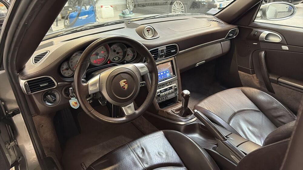 911 3.8 355.0 Carrera S 2006 occasion 37000 Tours