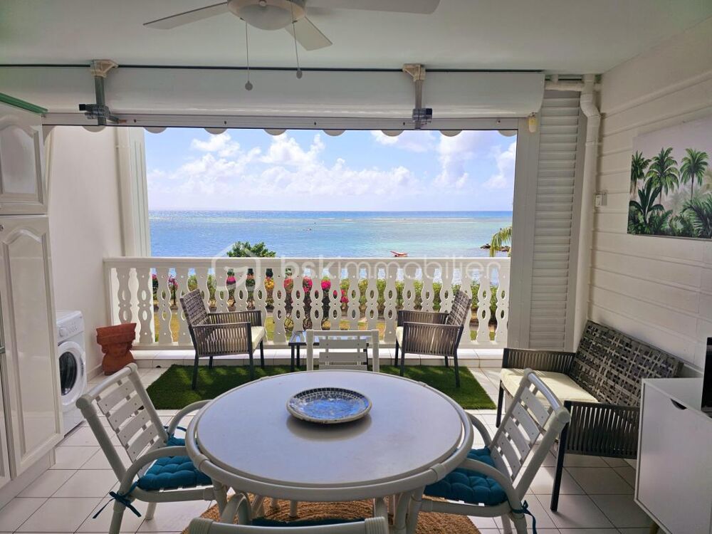 APPARTEMENT T2- LE SAVANNAH- BORD DE MER- VUE LAGON