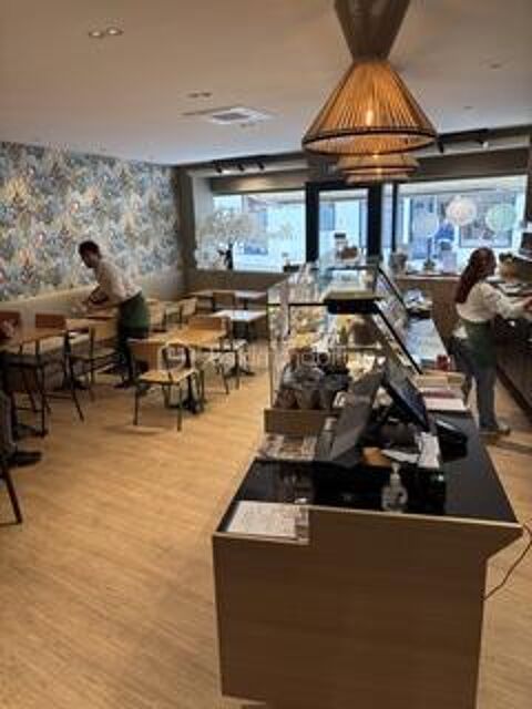   LOCAL COMMERCIAL COEUR DU BOURG EN PARFAIT ETAT LOUE 