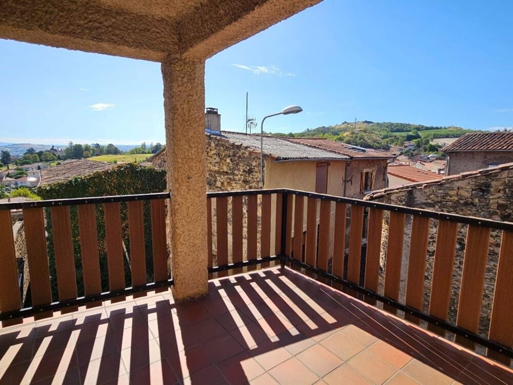 Vente Maison CHALEUREUSE MAISON DE VILLAGE + TERRASSE + GARAGE Vertaizon