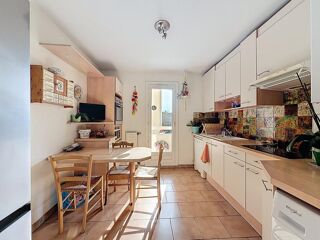  Appartement � vendre 4 pi�ces 83 m�