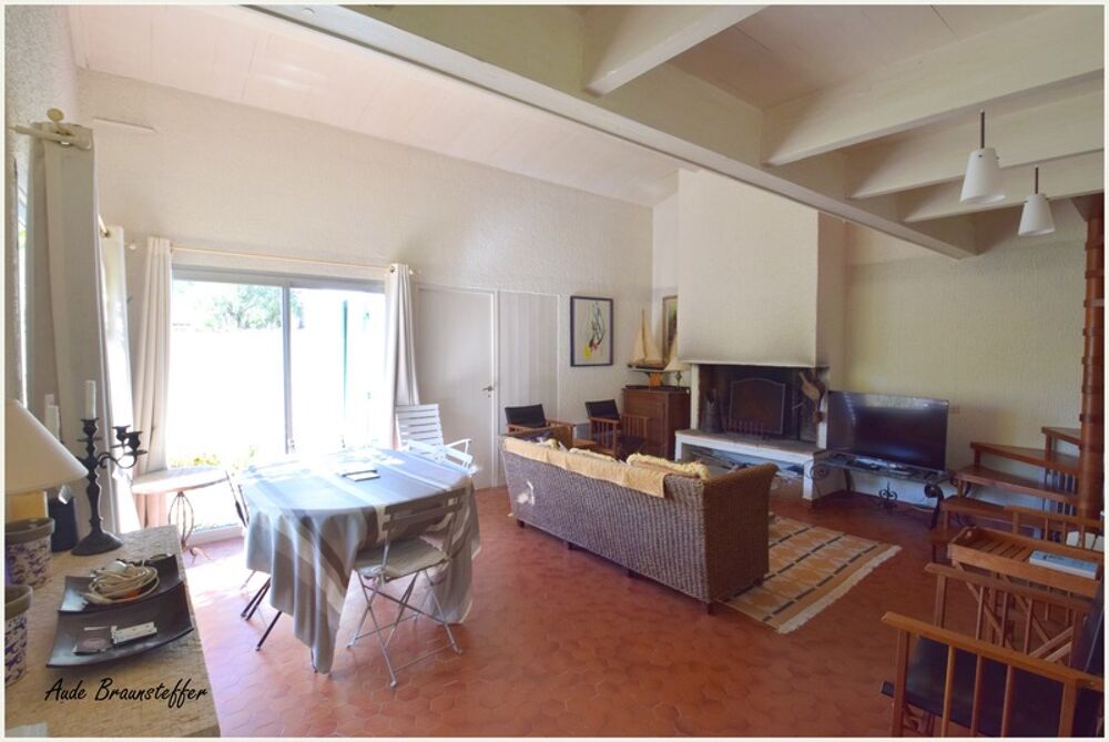 Maison à vendre 4 pièces LES PORTES EN RE (17) à 5' de la mer