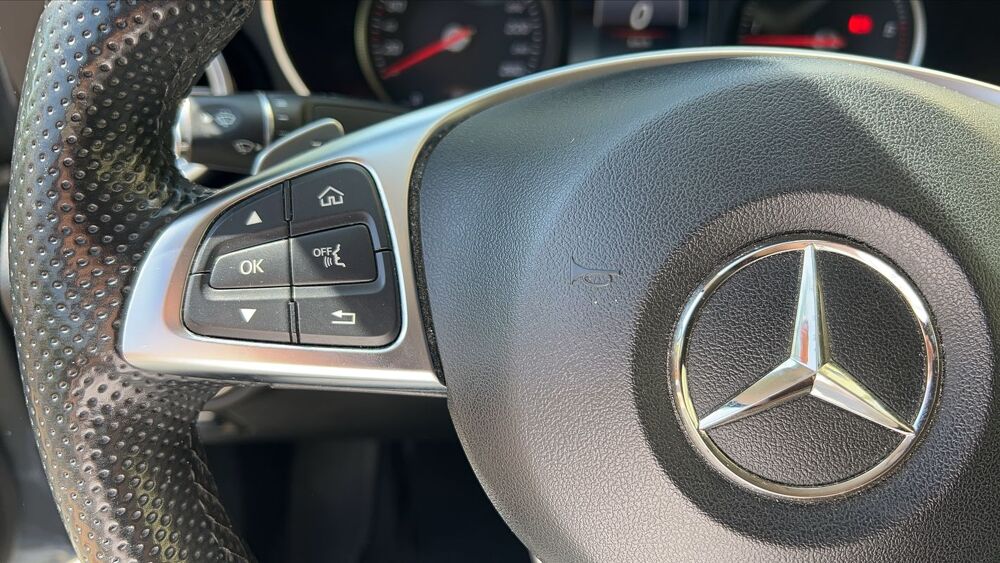 Classe GLC 2.1 220 170 Sportline - Automatique Entretien constructeur 2016 occasion 35500 Vitre