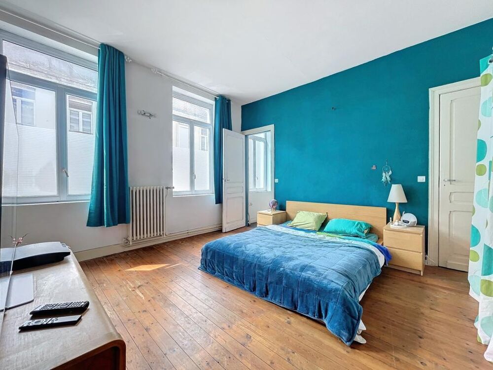 Vente Duplex/Triplex Appartement bourgeois de 250m² en hyper-centre ville avec terrasse et garage Armentières 9 pièces 250m² Armentieres