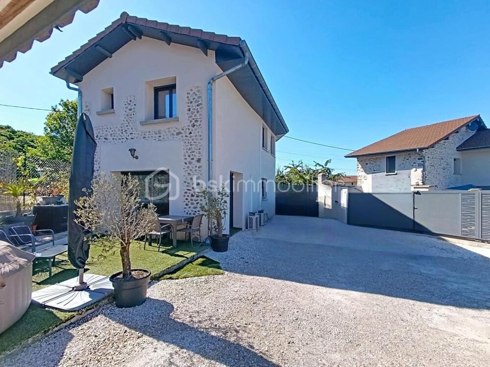 Maison 4 pièces 81 m² · à Beaucroissant · 81 m² · 250 000 €