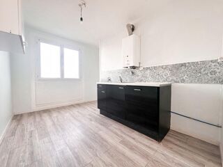  Appartement � vendre 4 pi�ces 77 m�