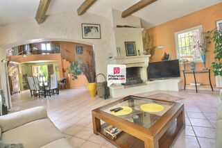  Maison à vendre 8 pièces 230 m²
