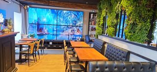   À VENDRE – MURS COMMERCIAUX D'UN RESTAURANT AVEC TERRASSES ET JARDIN – BOURGOGNE DU SUD Macon