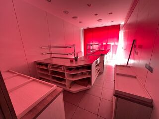  Immeuble � vendre 150 m�