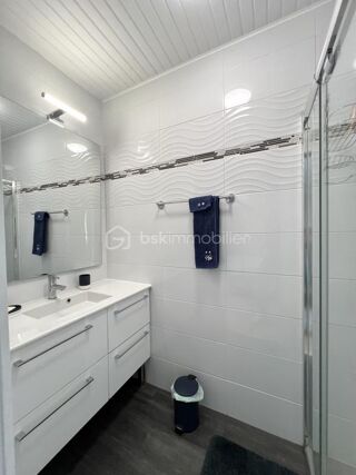  Propri�t�/ch�teau � vendre 6 pi�ces 139 m�