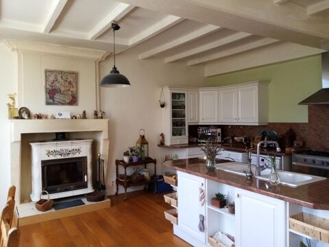  Propri�t�/ch�teau � louer 5 pi�ces 190 m� Sainte severe