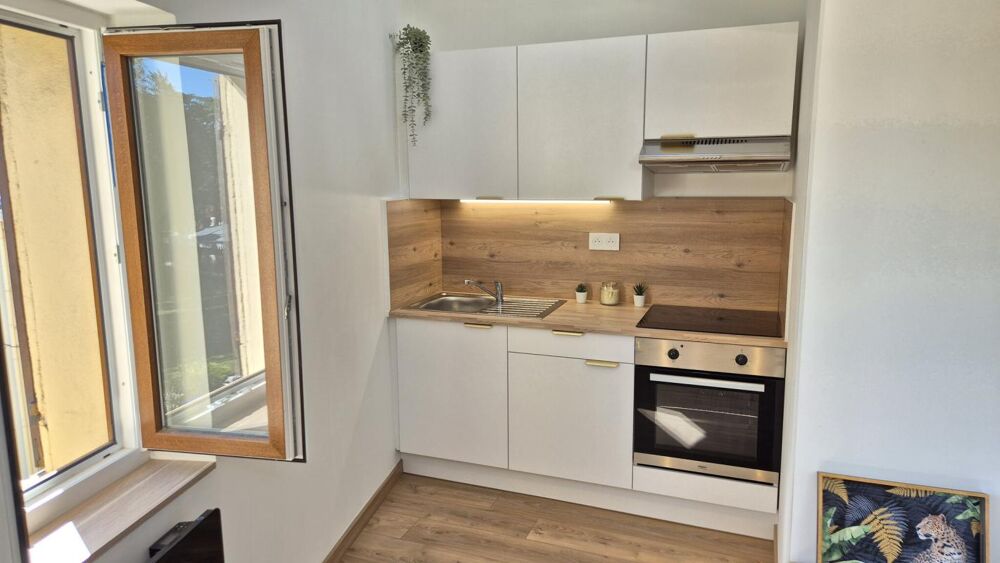 Appartement T2 de 43,83 m² rénové  Charly centre  Lumineux et sans vis-à-vis