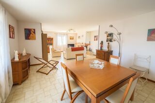  Villa  vendre 6 pices 123 m