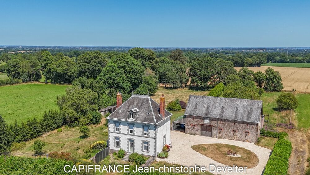 Maison bourgeoise à vendre 4 chambres SAINT DENIS DE GASTINES (53) sur terrain de 5 400 m2