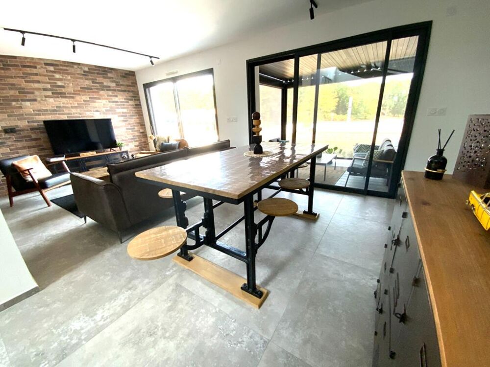 Vente Maison GETIGNÉ -À proximité à pied du bourg.Maison familiale Getigne