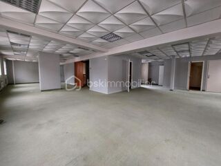  Immeuble � vendre 10 pi�ces 415 m�