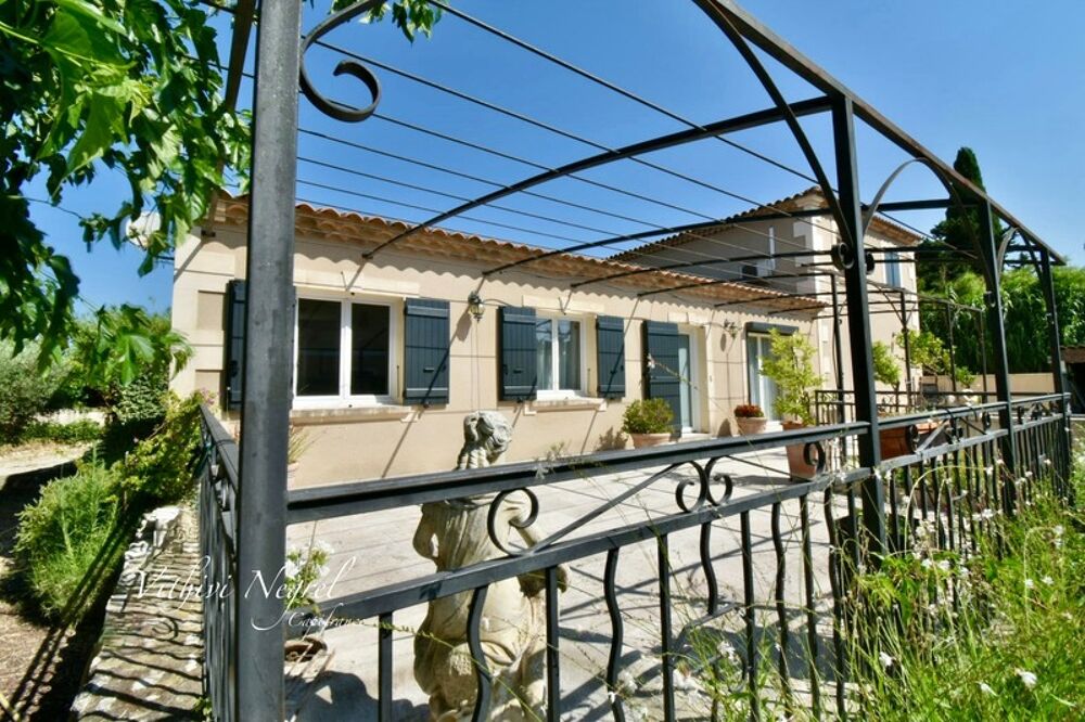Maison à vendre 5 pièces, MOURIES (13)