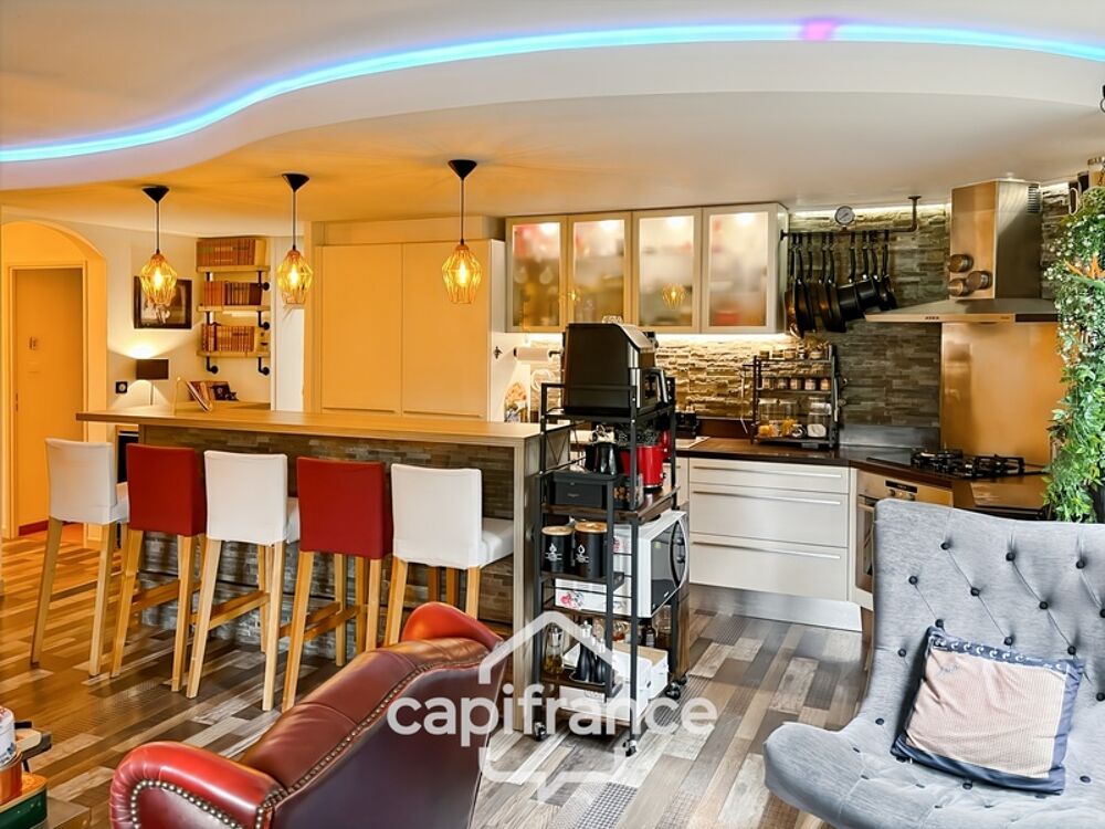 Vente Appartement Appartement à vendre 4 pièces LA SEYNE SUR MER (83), grand T4 de 81m2 - Loggia - Garage et Cave La seyne sur mer