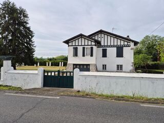  Maison � vendre 8 pi�ces 179 m�