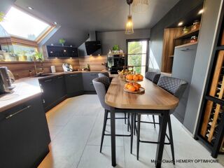  Maison à vendre 10 pièces 252 m²