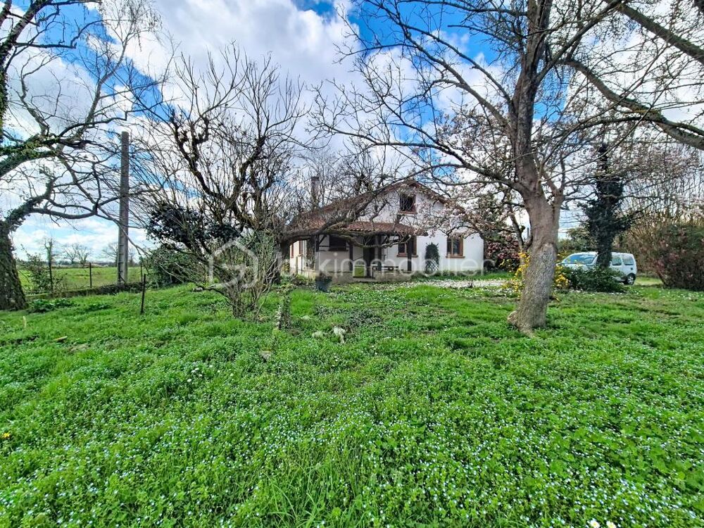 Maison à rénover avec terrain de 6 200 m² Castelsarrasin
