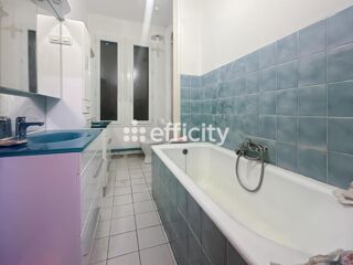  Maison � vendre 9 pi�ces 220 m�