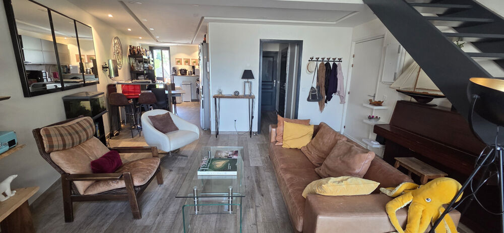 Vente Appartement DUPLEX FAMILIAL DE 91 M² CARREZ – 139 M² AU SOL – 5 PIECES - PISCINE – TERRASSE – GARAGE – SAINT-ALBAN-LEYSSE (73) Saint alban leysse