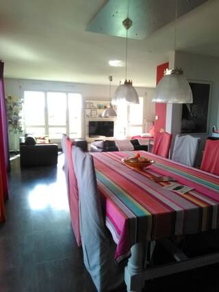  Appartement � louer 5 pi�ces 120 m�