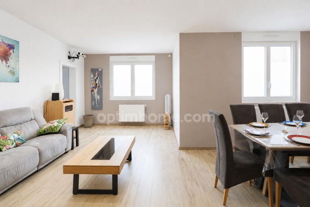 Vente Maison FONTOY - MAISON DE 150 M² AVEC 5 CHAMBRES, GARAGE, TERRASSE ET JARDIN ! FORT POTENTIEL ! Fontoy