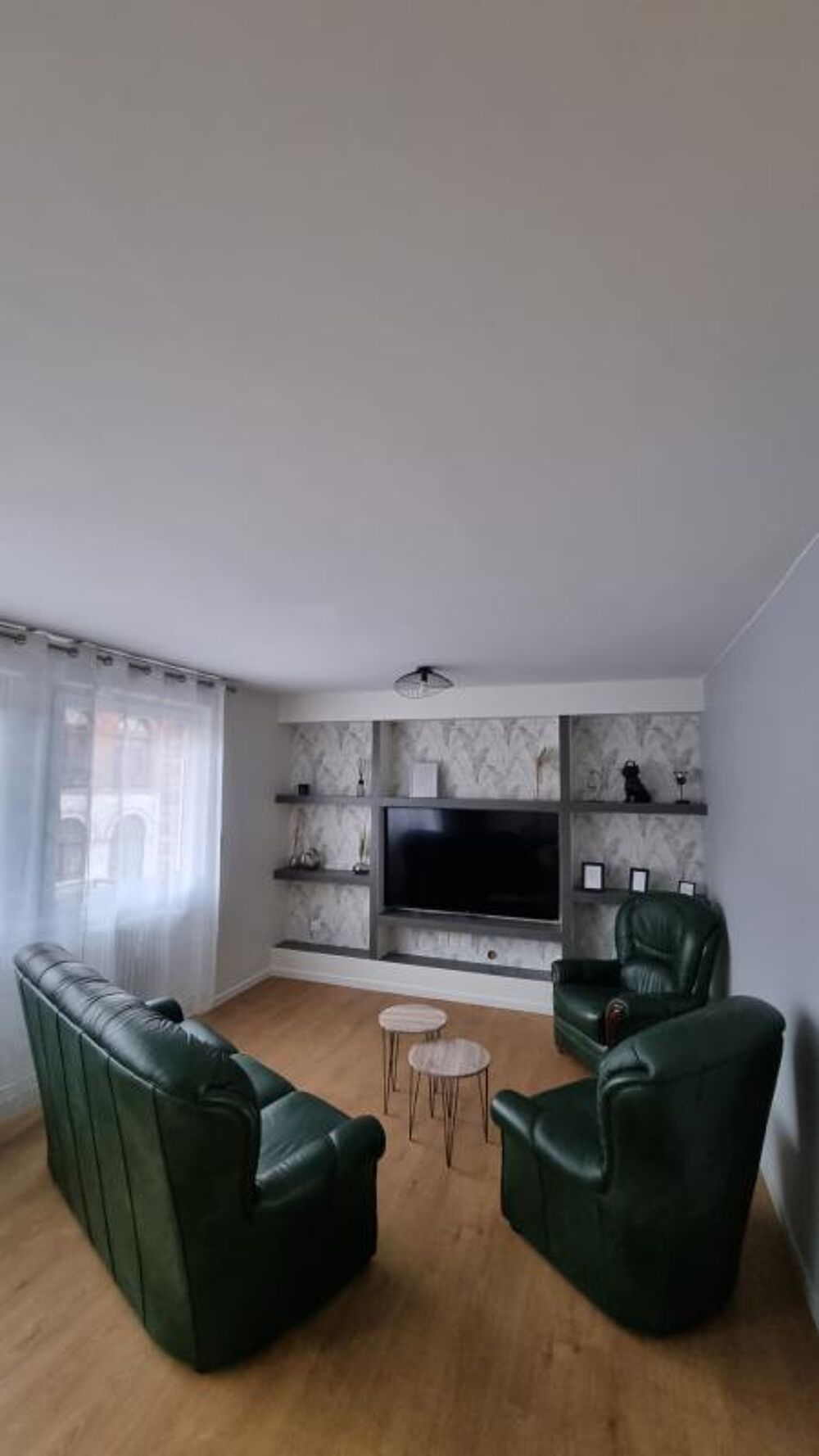 MAGNIFIQUE APPARTEMENT T3 de 77.73 m² + PK en hyper centre de TOURCOING