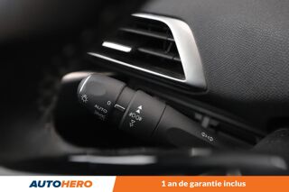 3008 1.5 Blue-HDi Allure 130 ch 2019 occasion 92130 Issy-les-Moulineaux