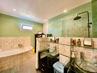  Maison � vendre 7 pi�ces 185 m�