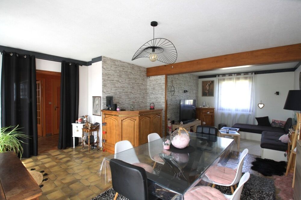 Vente Maison Maison 4 chambres, 140 m² sur un terrain de 1700 m² Saint agnan