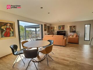  Villa  vendre 4 pices 115 m