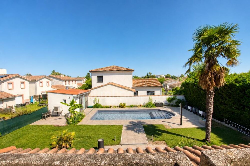 Vente Maison LAUNAGUET – SUPERBE MAISON FAMILIALE DE 170 m² AVEC PISCINE SUR TERRAIN DE 1 357 m² Launaguet