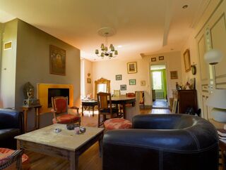  Propri�t�/ch�teau � vendre 7 pi�ces 284 m�