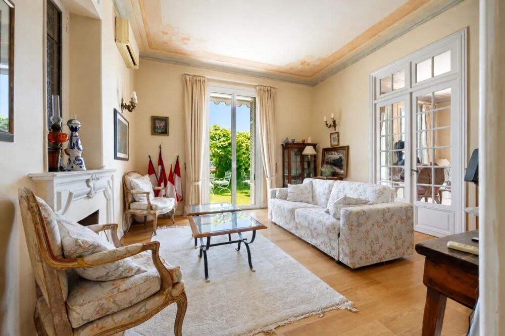 à vendre  Villa Roquebrune-Cap-Martin (06190)
