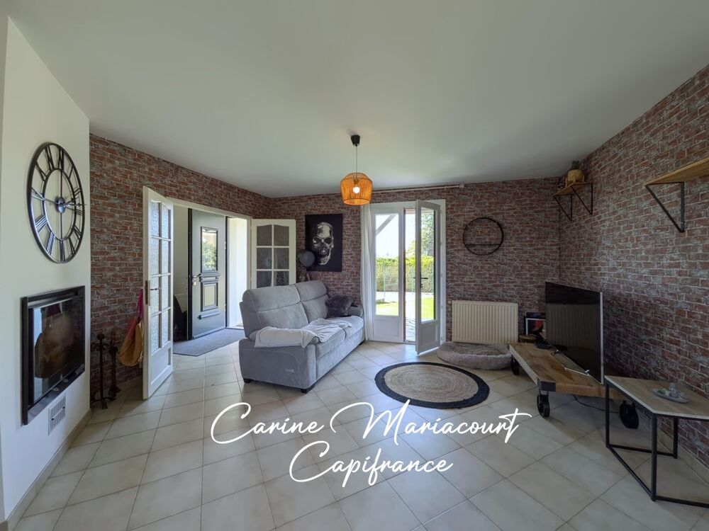 ? Maison familiale 4 chambres avec piscine, grand terrain clos et sous-sol complet  Proche Saint-Maixent-lÉcole ?