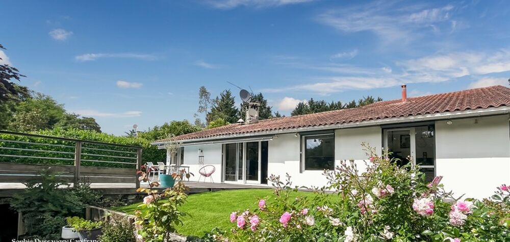 Vente Maison Yvrac, Maison d'architecte, 5 pièces, piscine, au calme, vue sur le parc (33) Yvrac