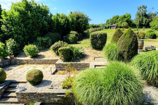  Immeuble � vendre 12 pi�ces 550 m�